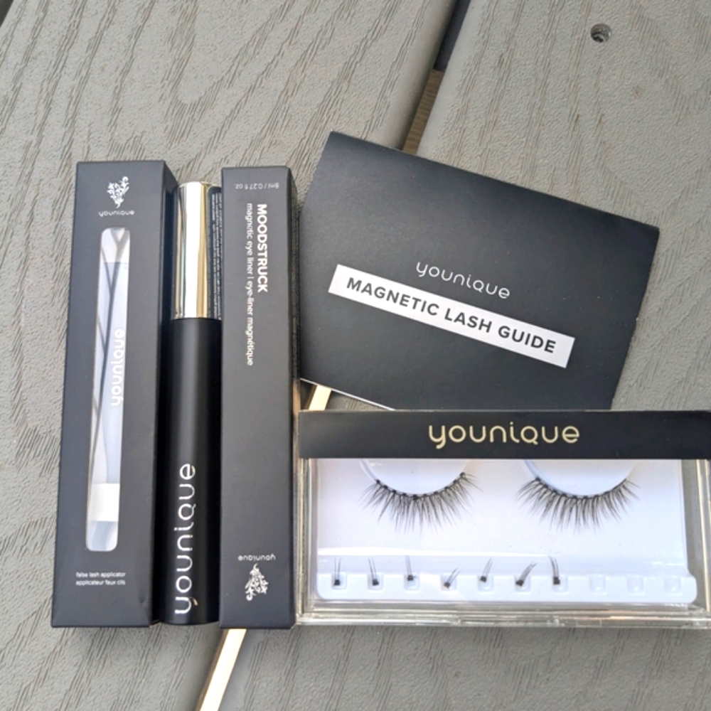 Younique Moodstruck Mascara and Lash Set